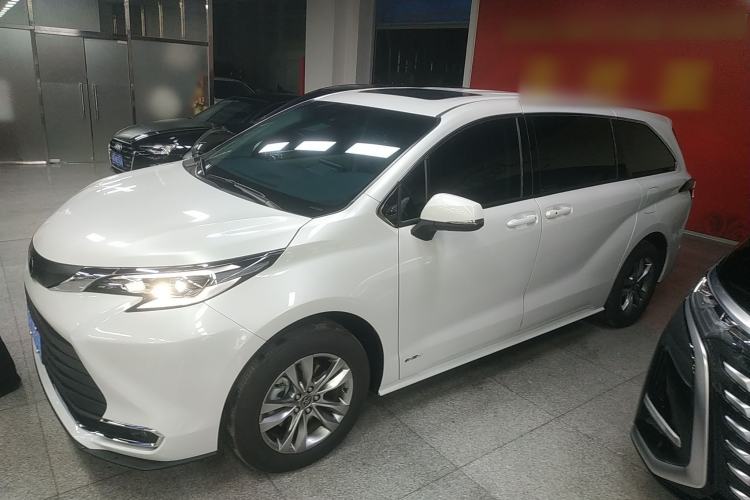 Used Toyota SIENNA 2024 2.5L Hybrid Comfort Edition
