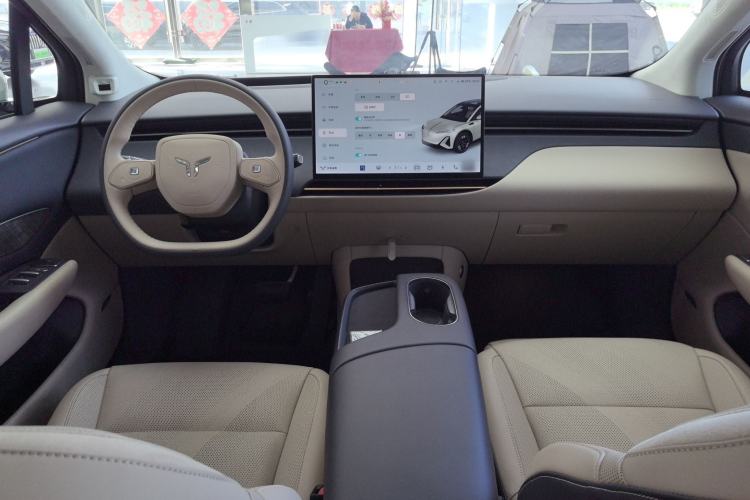 Used Hongqi Tiangong 06 2025 520 Smart Selection Edition Center Console