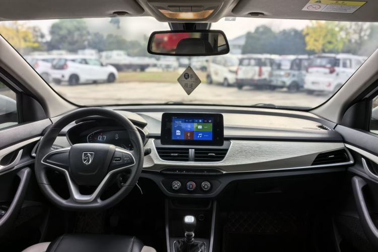 Used Baojun 360 2021 1.5L Manual Elite Edition Interior 6