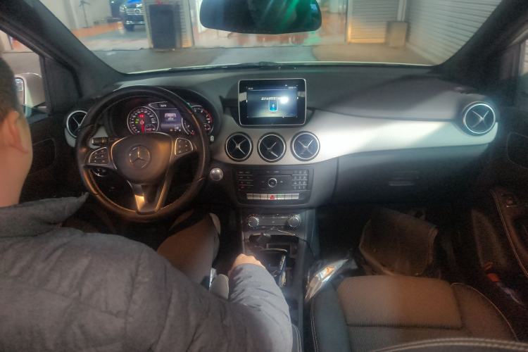 Used Mercedes-Benz B-Class 2015 B 200 Sport Edition