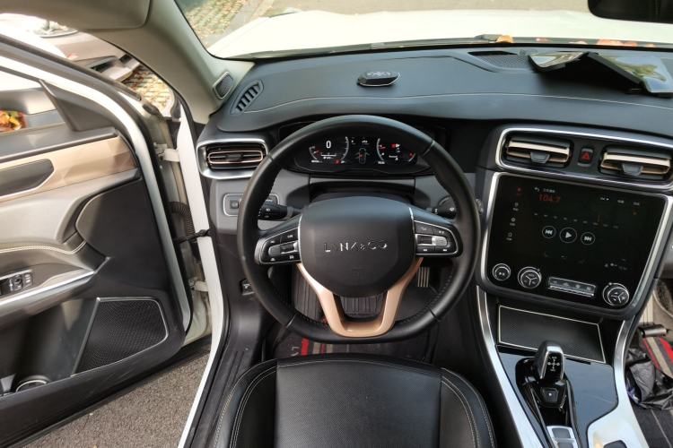 Used Lynk & Co 01 2017 2.0T Two-Wheel Drive Pro Edition
