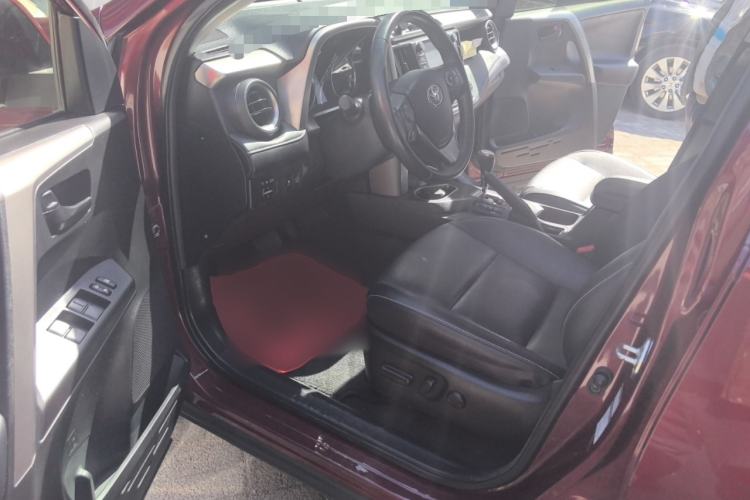 Used Toyota RAV4 2018 2.5L Automatic 4x4 Elite i Edition
