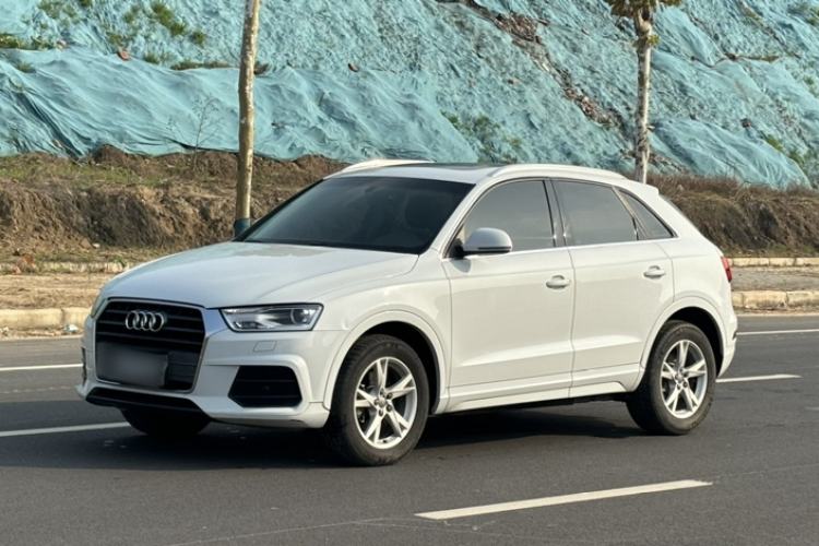 Used Audi Q3 2017 30 TFSI Fashion Model