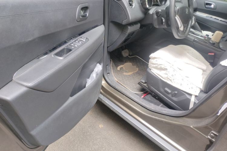 Used Peugeot 3008 2013 1.6THP Automatic Prestige Edition
