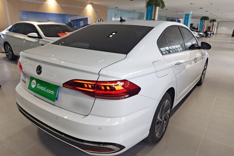 Used Volkswagen Bora 2025 300TSI DSG Prestige Edition Rear Right 45 Deg