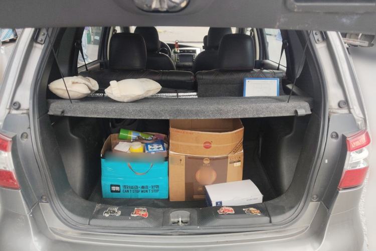 Used Nissan Livina 2013 Jinrui 1.6XL CVT Comfort Edition Trunk