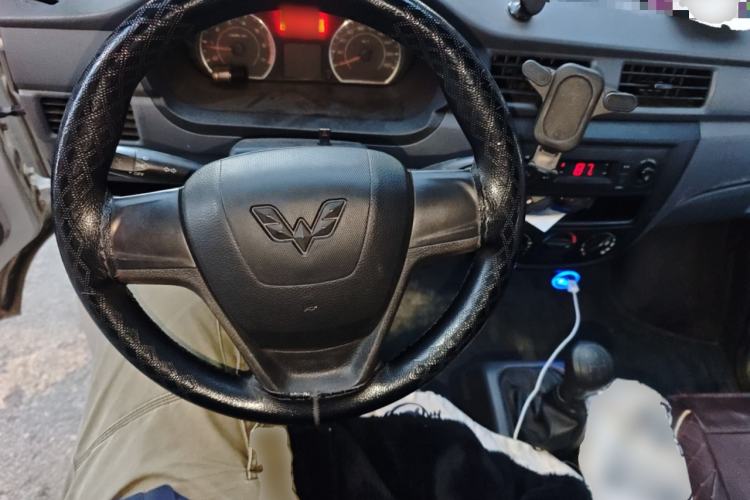 Used Wuling Zhiguang 2015 1.2L S Practical Model LSI