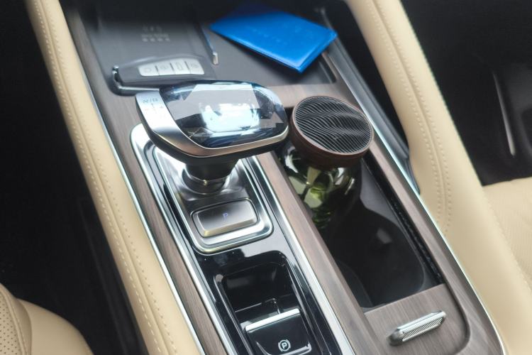 Used Geely Auto Monjaro L 2026 Model Oriental Yao 2.0TD Automatic Wangyue Edition
