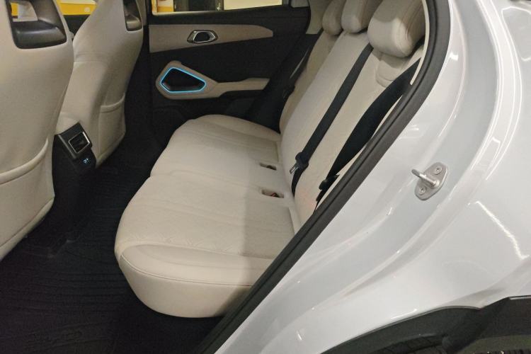 Used BYD Yuan UP 2025 Intelligent Driving Version 401 km Beyond-Range Edition