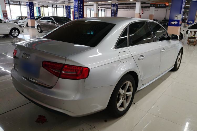 Used Audi A4L 2013 35 TFSI Automatic Standard Model
