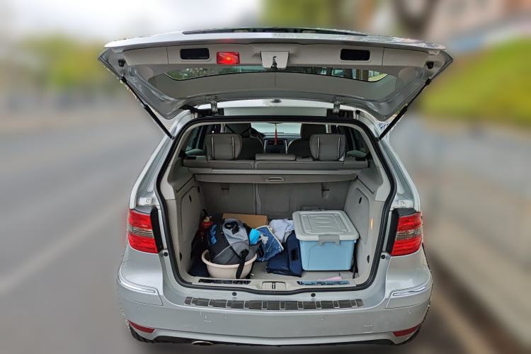 Used Mercedes-Benz B-Class 2009 B 200 Fashion Model Trunk