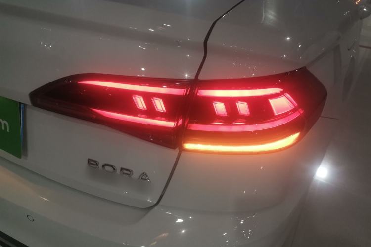 Used Volkswagen Bora 2024 200TSI DSG Comfort Edition Right Rear Taillight