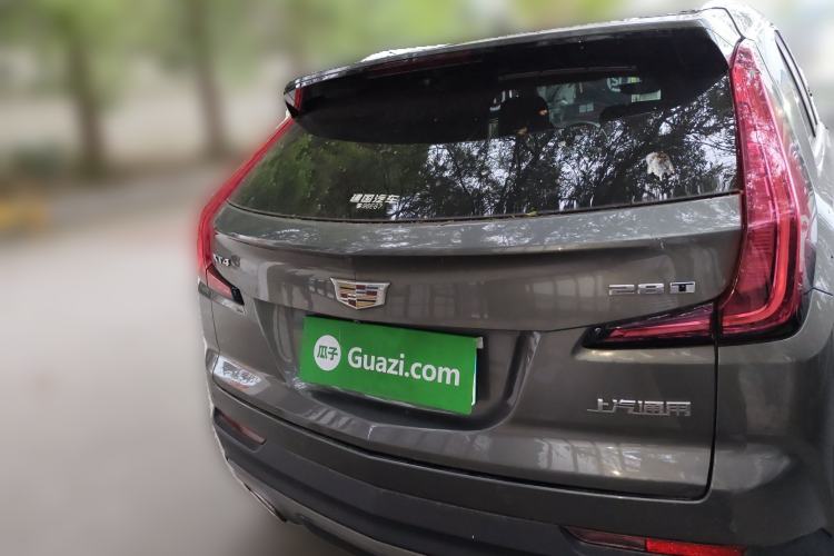 Used Cadillac XT4 2018 28T Two-Wheel-Drive Luxury Model