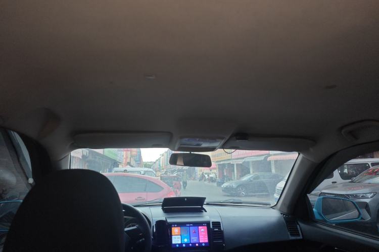 Used Land X8 2014 Explorer Edition 2.0T Gasoline 4x4 Luxury Model