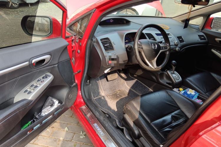 Used Honda Civic 2009 1.8L automatic luxury edition