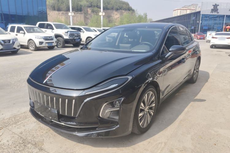 Used Hongqi E-QM5 2022 431 km Charge & Enjoy Edition