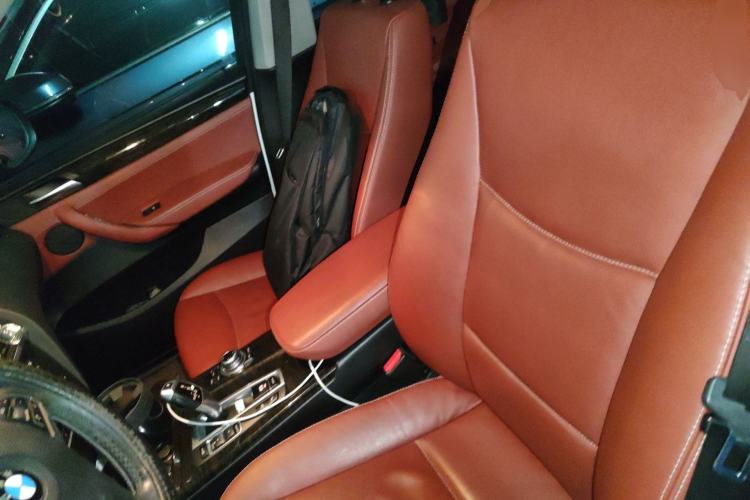 Used BMW X3 2013 xDrive20i Luxury Edition Left Front Seat