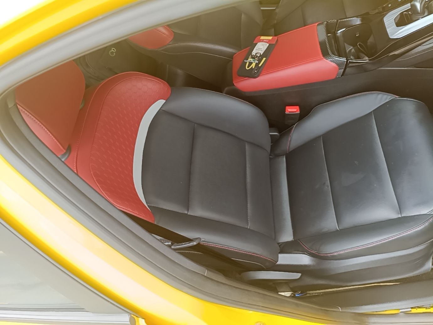 MG 5 2022 300TGI DCT Chao Yue Luxury Edition — снимка 19