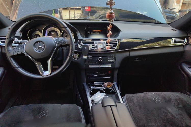 Used Mercedes-Benz E-Class 2015 Facelift E 200 L Sport Edition