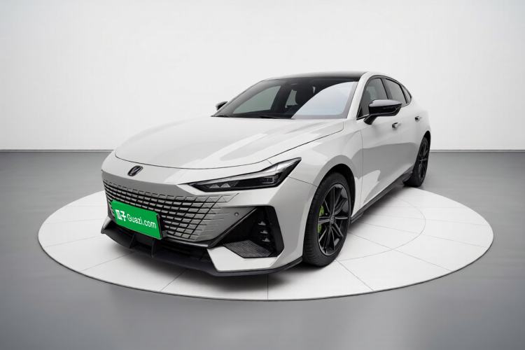 Used CHANGAN UNI-V 2022 1.5T Prestige Version