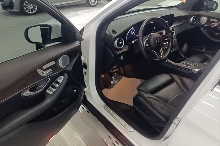 Used Mercedes-Benz GLC 2020 Facelift GLC 260 L 4MATIC Luxury Edition
