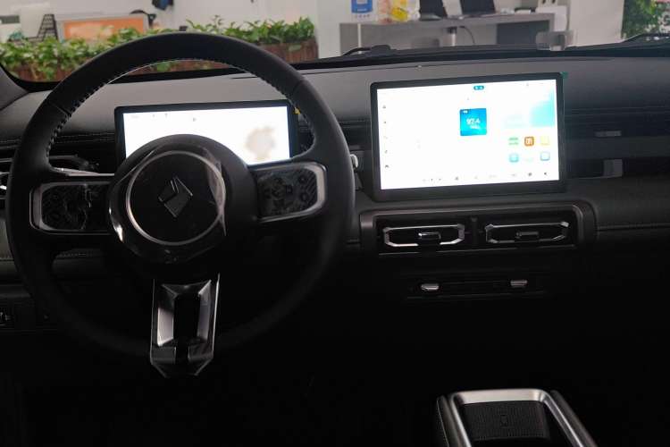 Used Baojun Spark EUV 2024 Prestige Edition 4 Seats
