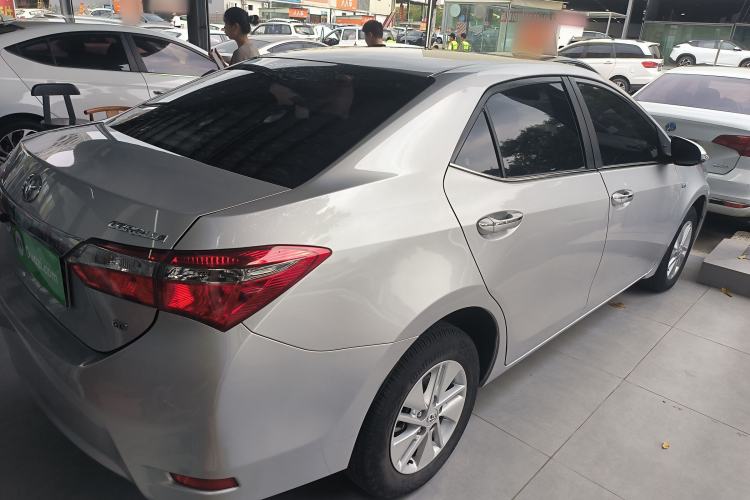 Used Toyota Corolla 2017 Revised Version 1.6L S-CVT GL Rear Right 45 Deg