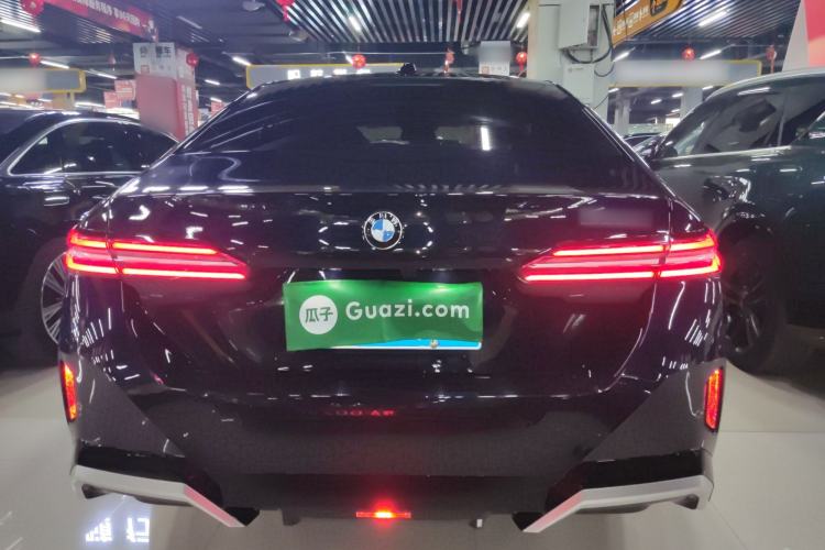 Used BMW 5 Series 2024 530Li Luxury Edition M Sport Package