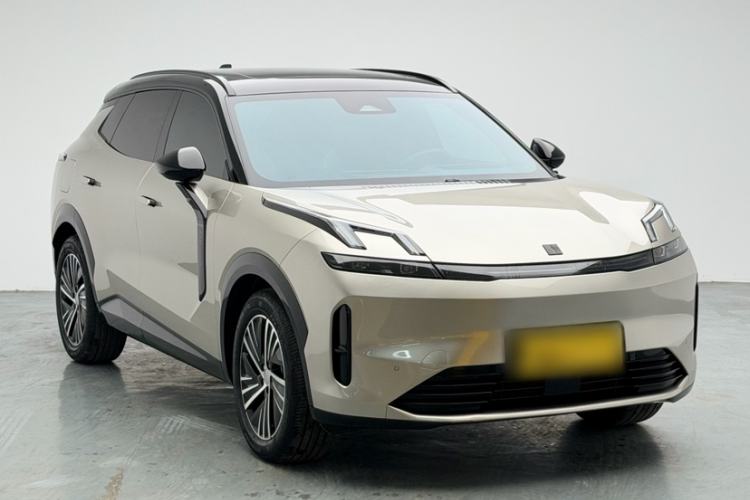 Used Lynk & Co 08 EM-P 2023 120km Long-Range Halo
