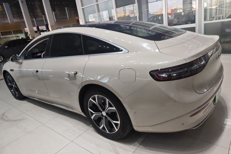 Used Hima Luxeed S7 2025 855 km Max