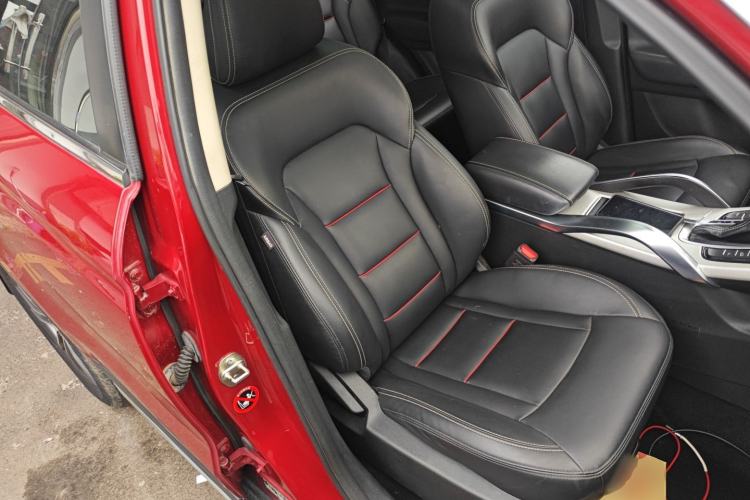 Used Geely Auto Emgrand X7 Sport 2018 1.8TD Automatic Two-Wheel Drive Smart Connect 4G Internet Edition