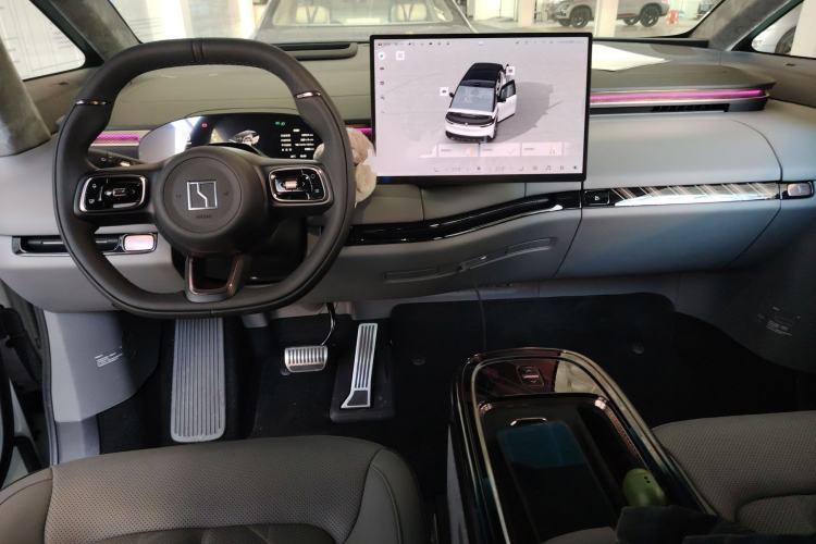 Used Zeekr MIX 2025 Intelligent Driving Version Interior 2