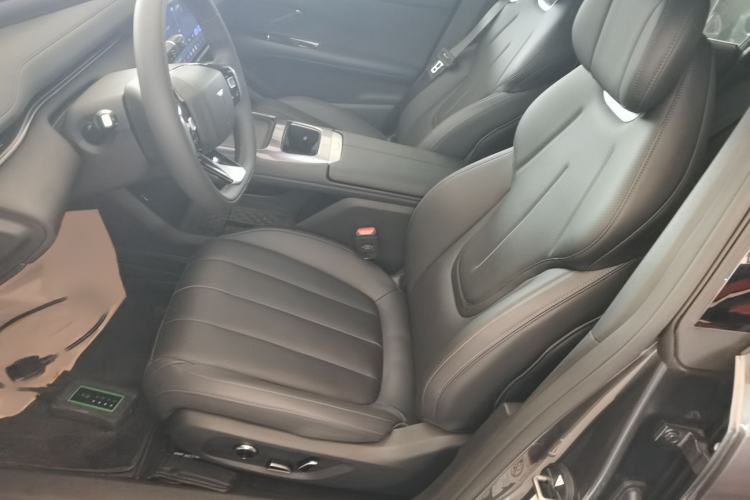 Used Deepal L07 2024 230Max Qiankun Intelligent Driving ADS SE Range-Extended Version