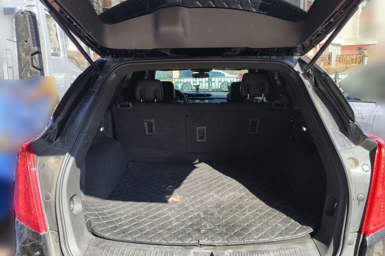 Used Cadillac XT5 2018 28E Four-Wheel Drive Tech Version Trunk