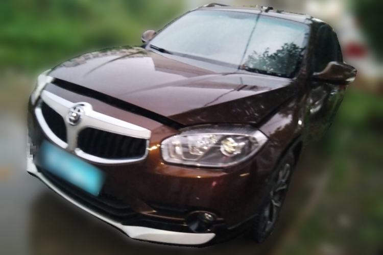 Used Brilliance V5 2014 1.5T Manual Two-Wheel Drive Luxury Model