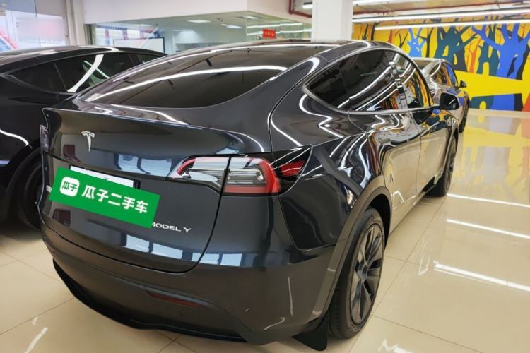 Used Tesla Model Y 2024 Rear-Wheel-Drive Version