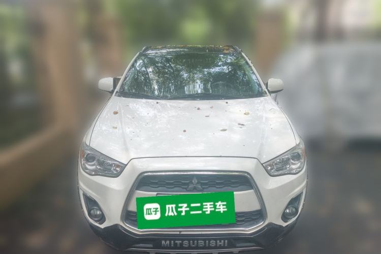 Used Mitsubishi ASX 2015 2.0L CVT Four-Wheel Drive Premium Edition
