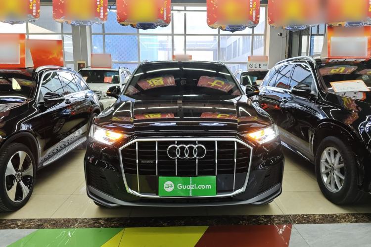 Used Audi Q7 2023 45 TFSI quattro S line Sport model Front