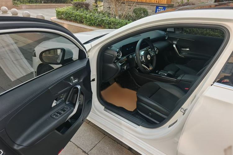 Used Mercedes-Benz A-Class 2020 Restyled A 200 L Sport Sedan Fashion Version