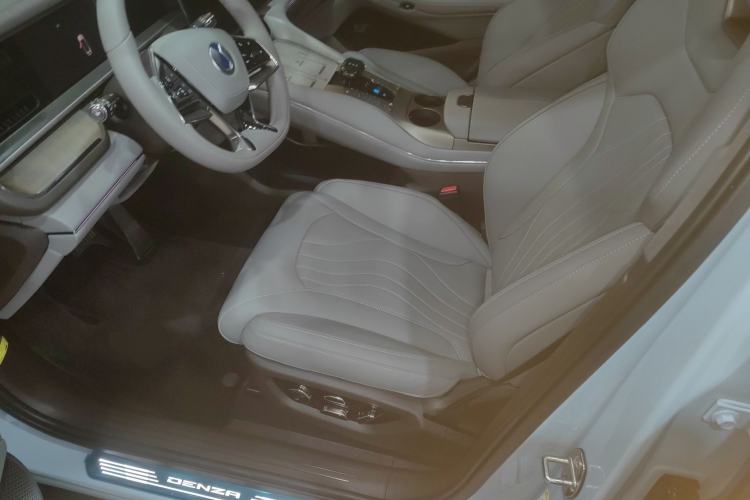 Used Denza N7 2024 630 All-Wheel Drive Intelligent Driving Max Edition Left Front Seat