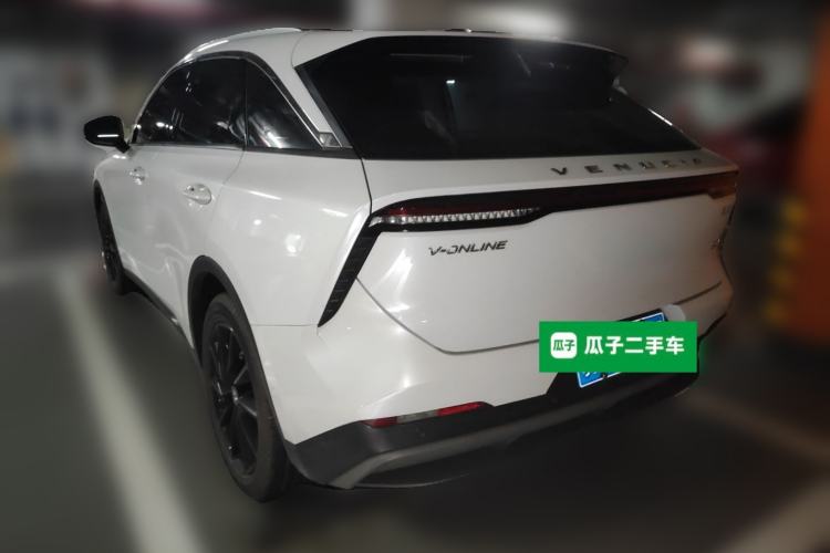 Used Venucia V 2022 260T Black Horse Edition · King
