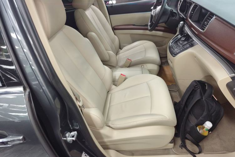 Used Buick GL8 2018 28T Luxury Model China VI Standard
