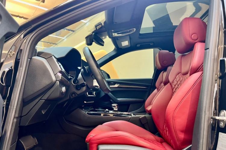 Used Audi SQ5 2021 3.0 TFSI quattro Interior 3