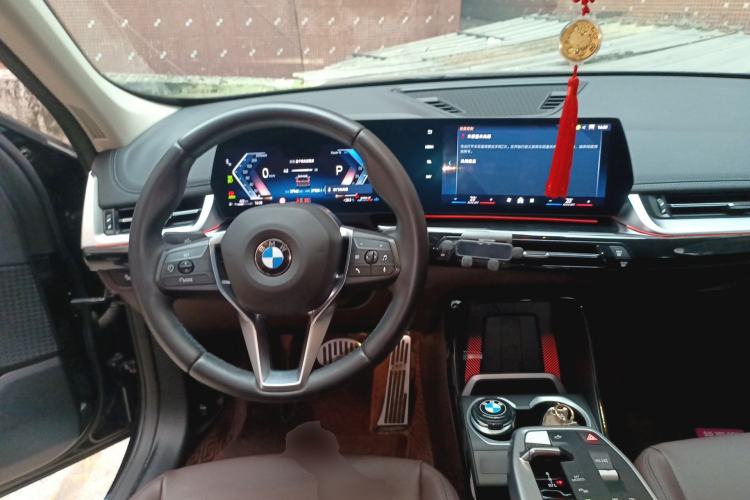 Used BMW X1 2023 sDrive25Li X Design Package Steering Wheel