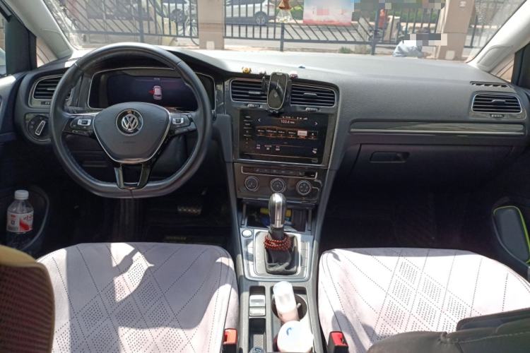 Used Volkswagen Golf 2020 Zhiai Edition 280TSI DSG Luxury Model