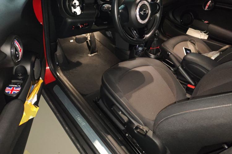 Used MINI 2014 1.2T ONE