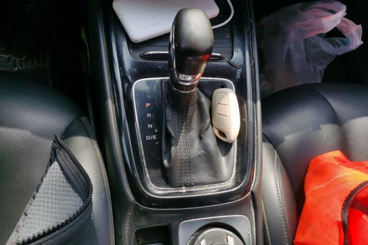 Used Roewe i5 2019 1.5L Automatic 4G Connected Langhao Edition Gear Lever