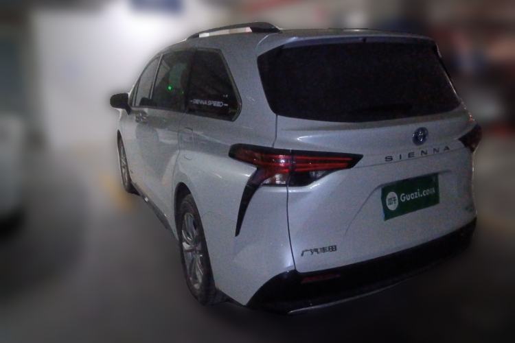 Used Toyota SIENNA 2021 2.5L Hybrid Platinum Edition