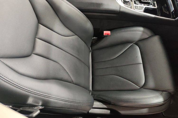 Used Geely Auto Emgrand GT 2015 1.8T Luxury Model Right Front Seat