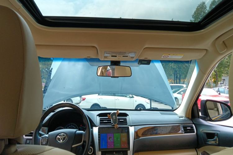 Used Toyota Camry 2016 2.0G 10th Anniversary Leading Edition
